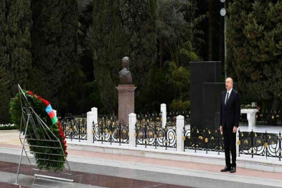 Haydar Aliyev, 99. doğum gününde mezarı başında anıldı