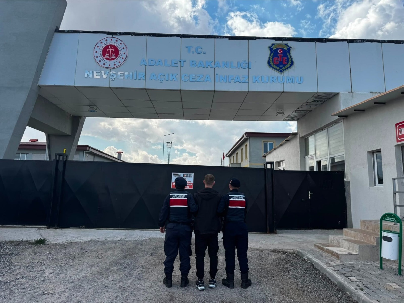 Nevşehir’de Nitelikli Cinsel Saldırı Suçundan Aranan Şahıs Yakalandı